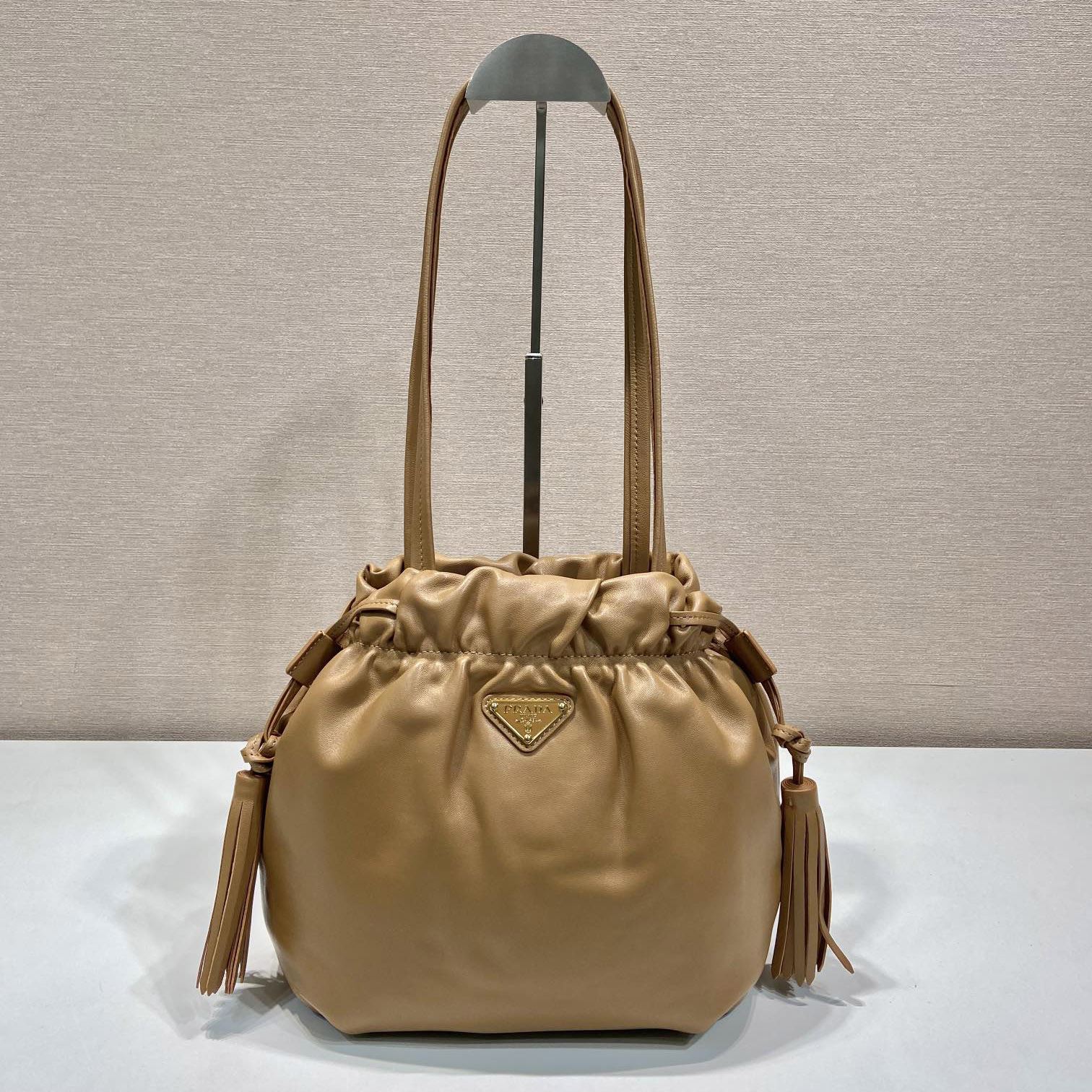 Pra*a bucket bags